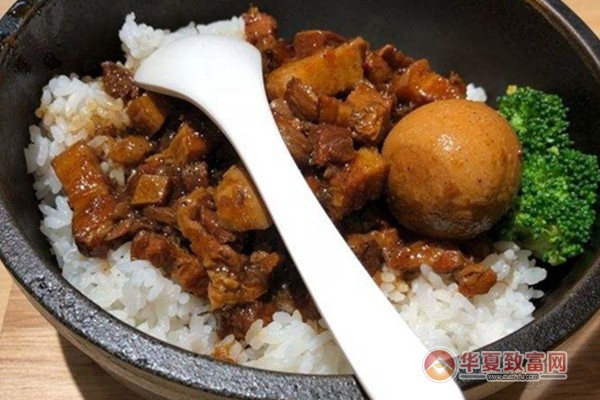 一品香台湾卤肉饭加盟